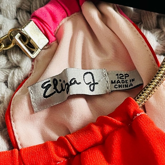 Eliza J striped jersey Maxi Dress with Gold Adjustable chain Collar - Picture 2 of 13